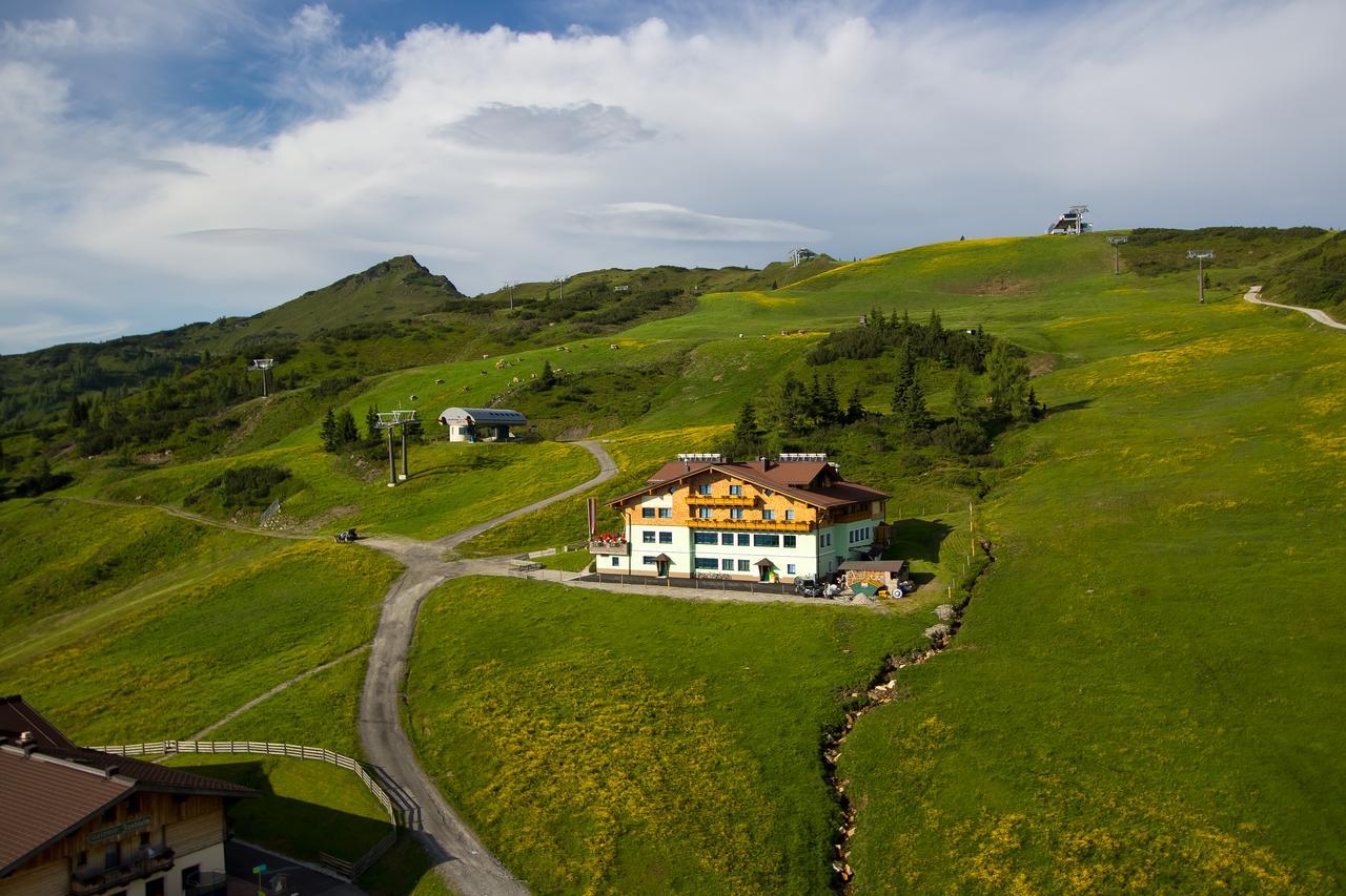 Отель Berggasthof Latschenhof Флахау Экстерьер фото